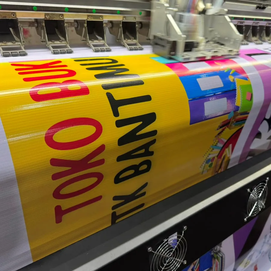 Banner Spanduk — Flexi China 300gsm
